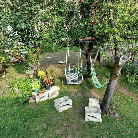 La-Marti, Idyllische Unterkunft Mit Kamin Bagdati Bagian luar foto