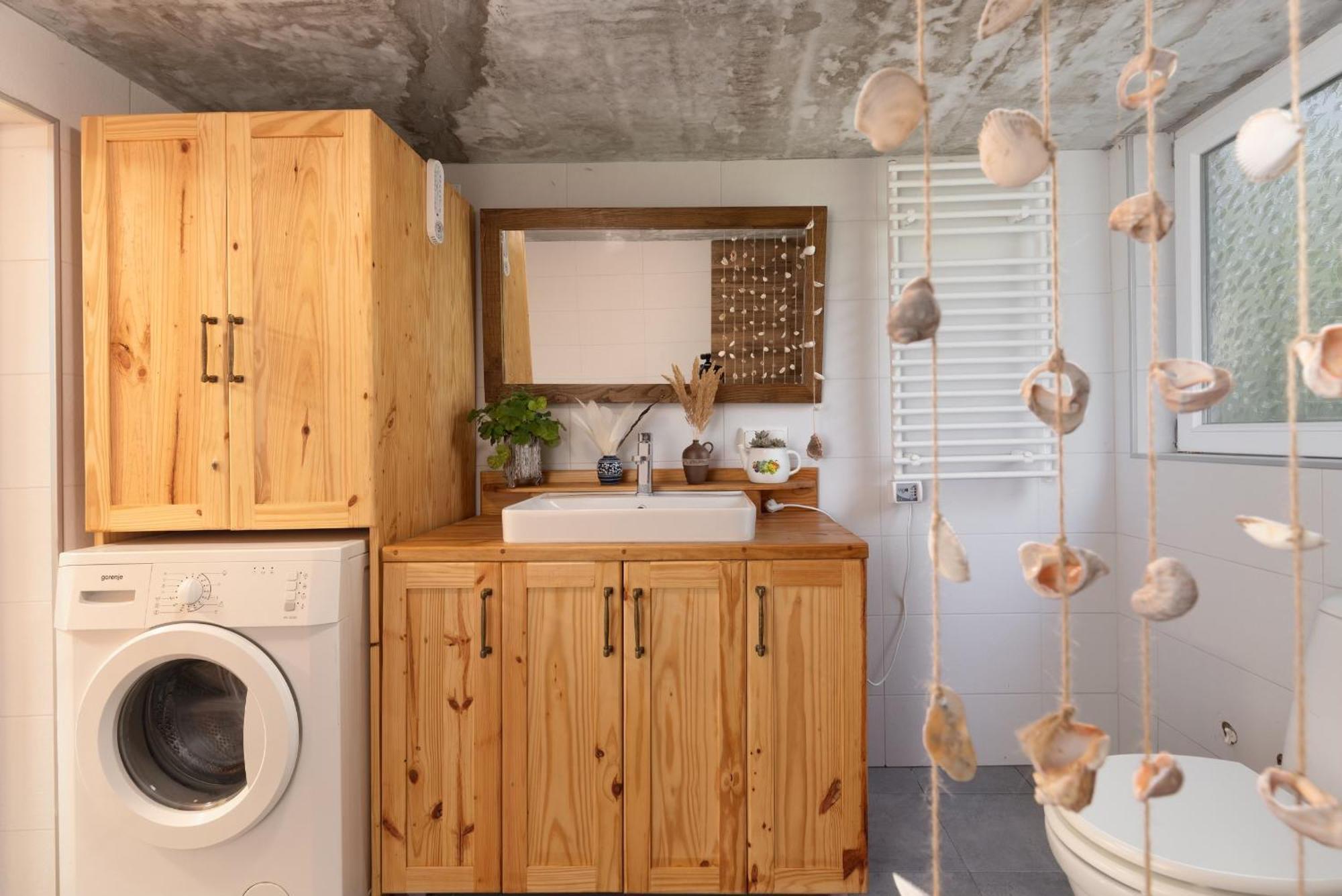 La-Marti, Idyllische Unterkunft Mit Kamin Bagdati Bagian luar foto