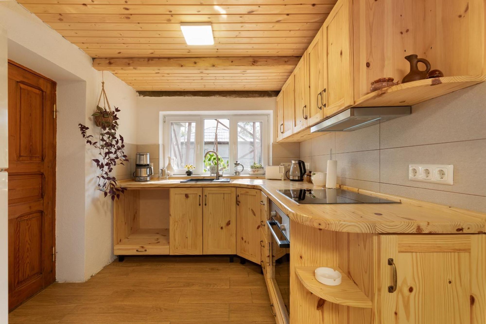 La-Marti, Idyllische Unterkunft Mit Kamin Bagdati Bagian luar foto